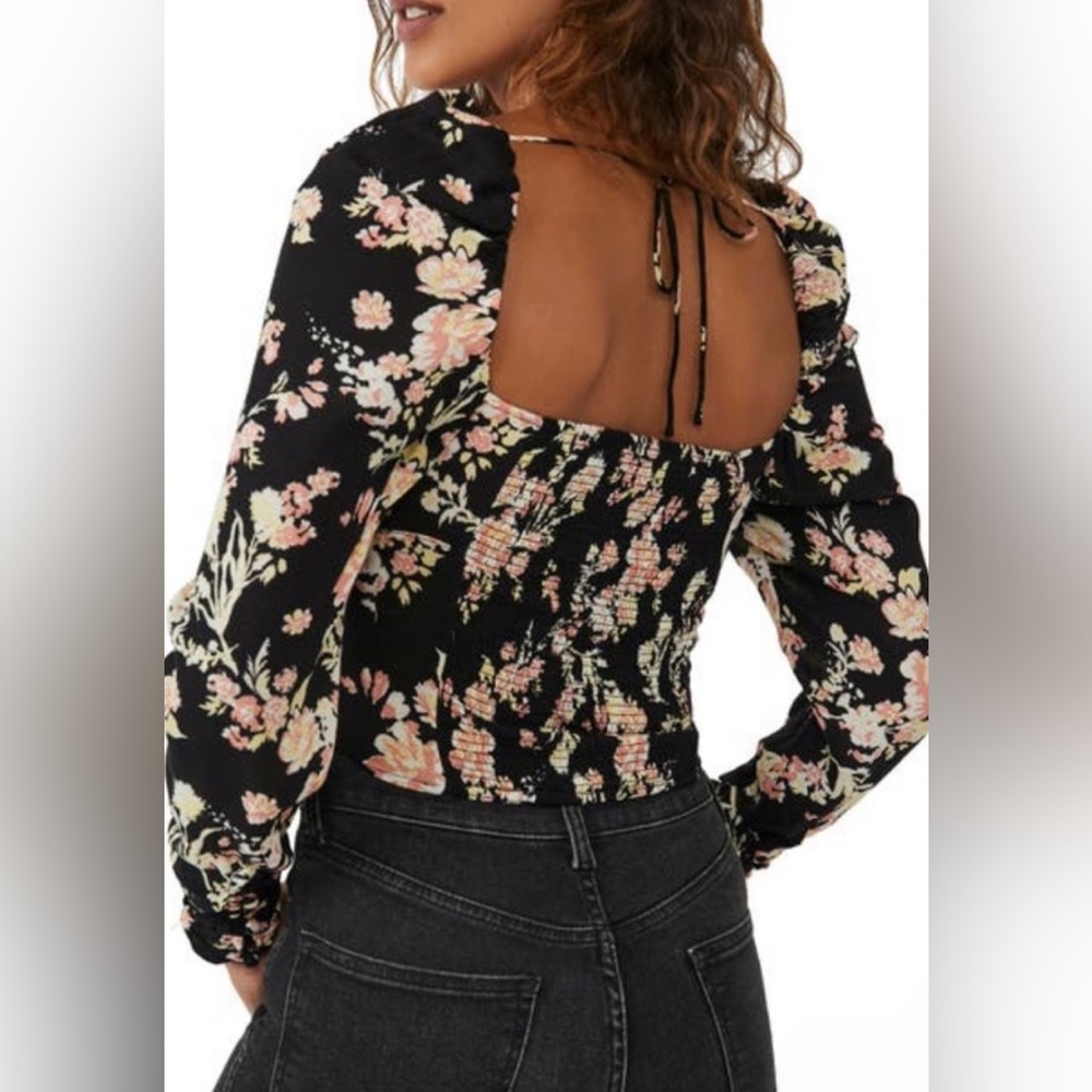 #576 NWT Free People Hilary Printed Top Size Large